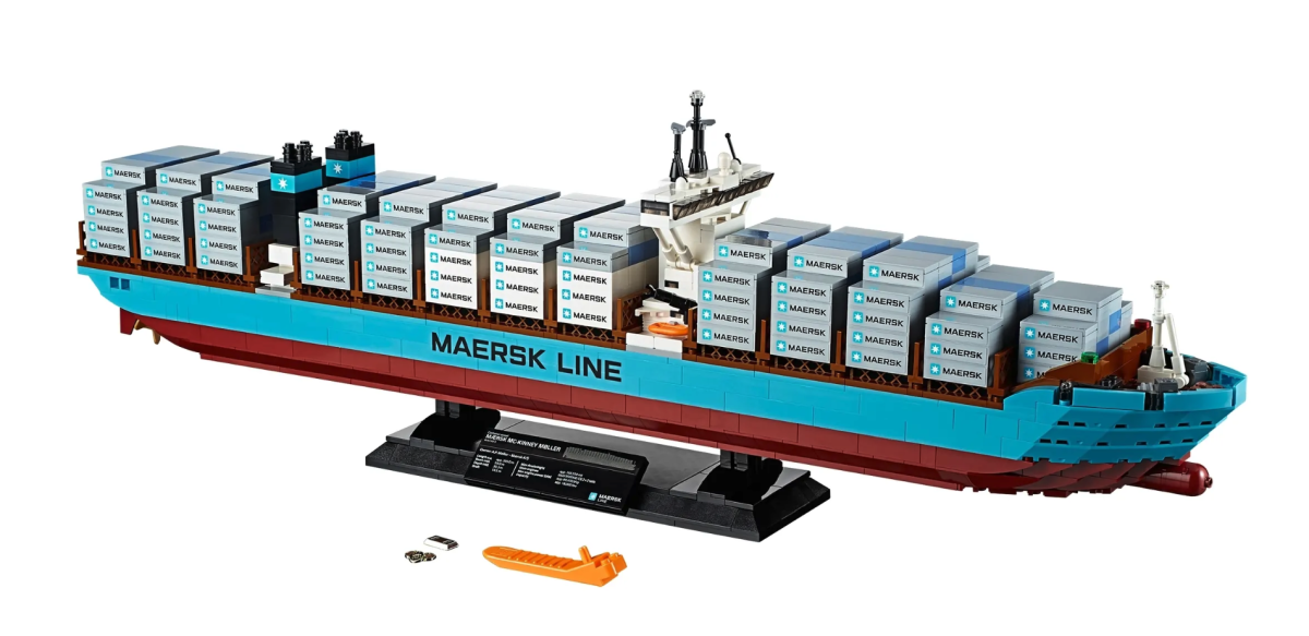 LEGO 10241 Maersk Line Triple E 1200x583