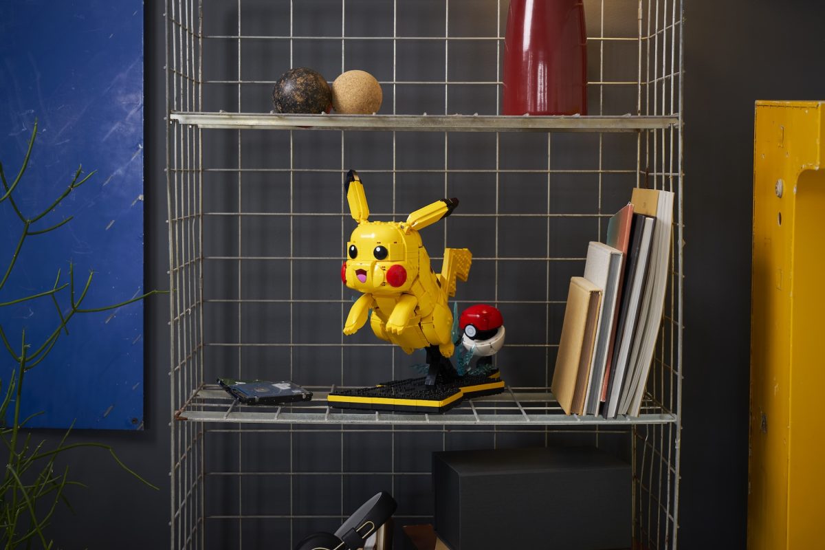 LEGO Pokemon 72152 Pikachu and Poke Ball 21 1200x800