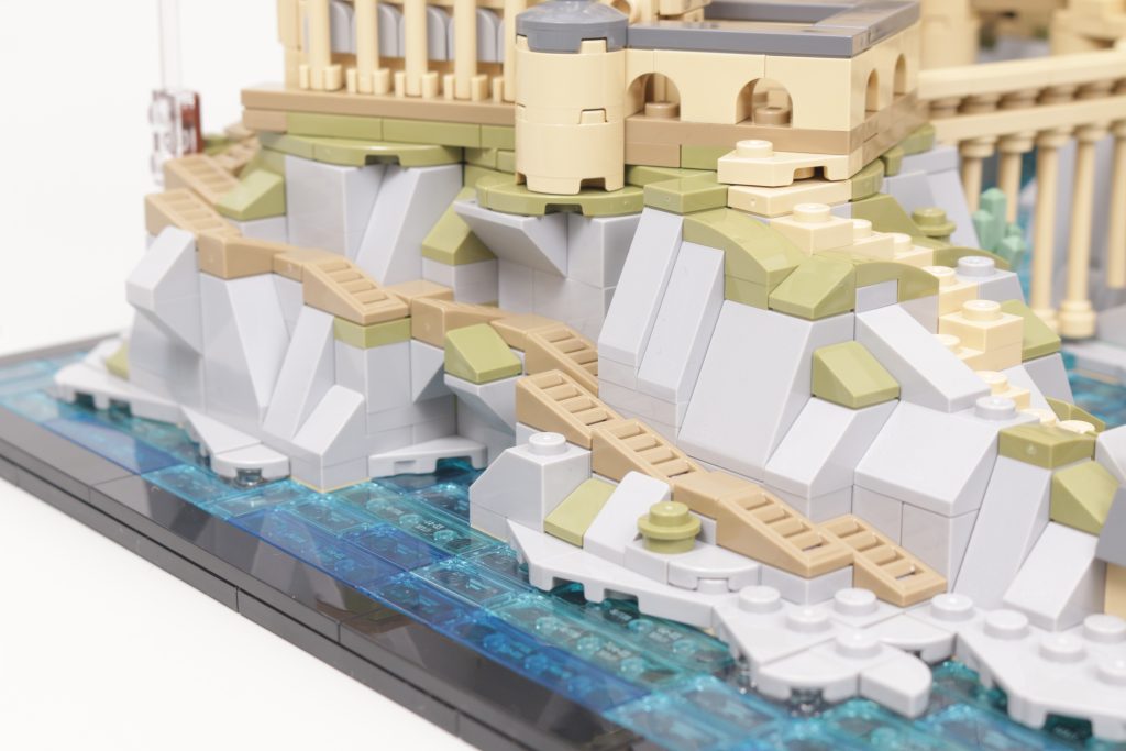 LEGO Harry Potter 76419 Hogwarts Castle and Grounds review 32 1024x683