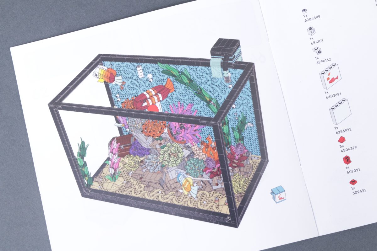 LEGO Icons 5009823 Fish Tank Filter Fish Food review 7 1200x800