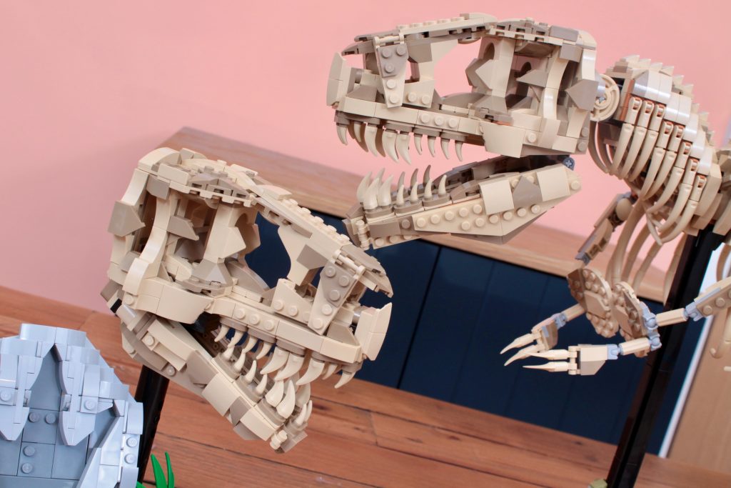 LEGO Jurassic Park 76968 Dinosaur Fossils Tyrannosaurus rex review 32 1024x683