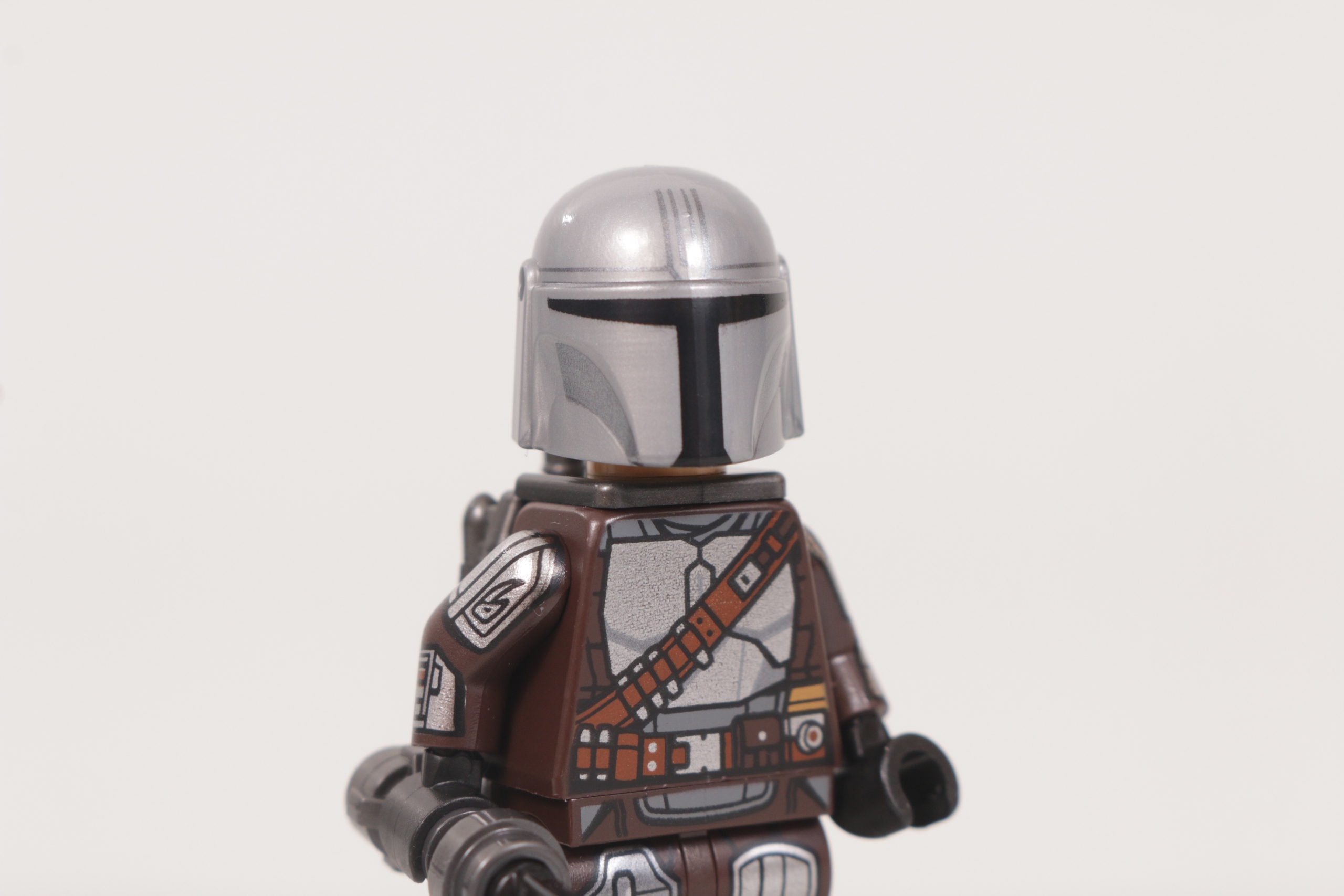 LEGO Star Wars 75348 Mandalorian Fang Fighter vs. TIE Interceptor review 42 scaled