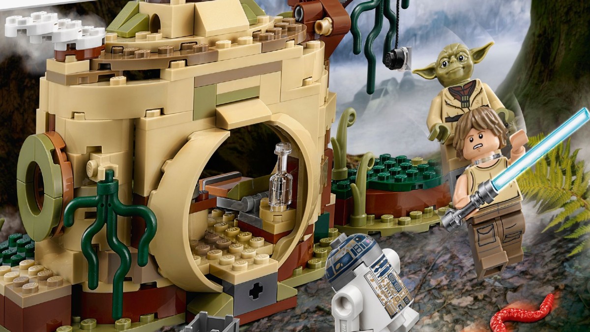 LEGO Star Wars 18+ Dagobah diorama reported for 2022