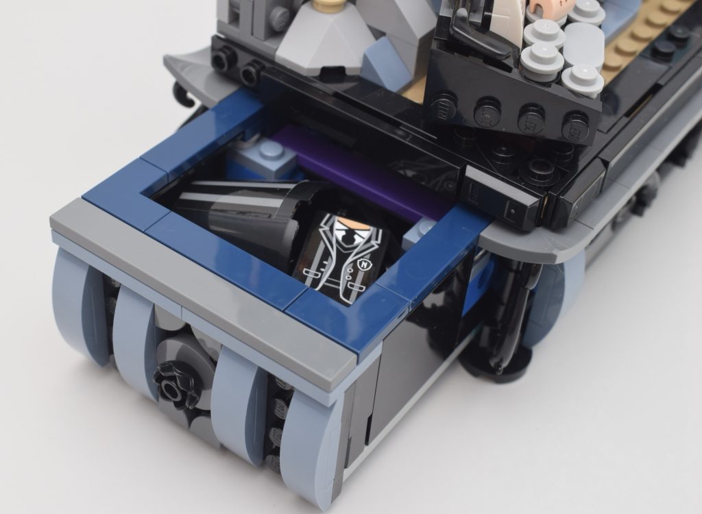 LEGO Wednesday 76780 Wednesday Addams Figure review 15 1024x750