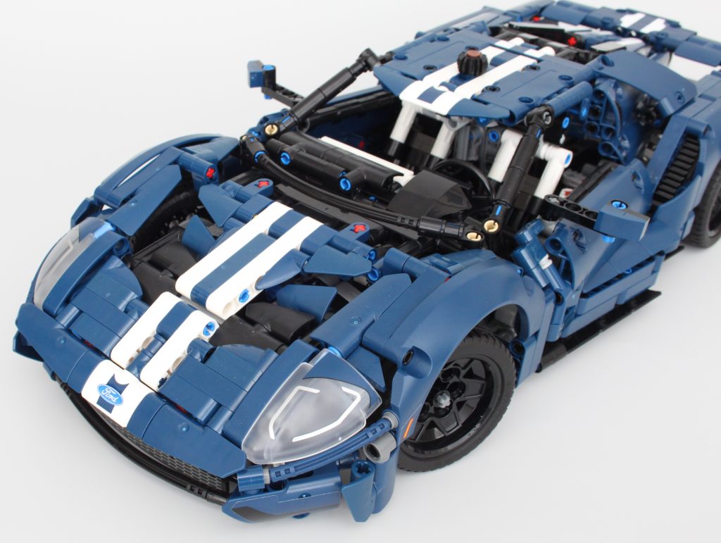 LEGO Technic 42154 2022 Ford GT review 8 1024x771