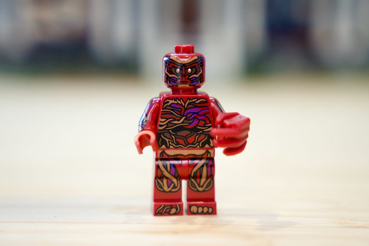 LEGO Icons 11370 Stranger Things The Creel House review 47 1200x800