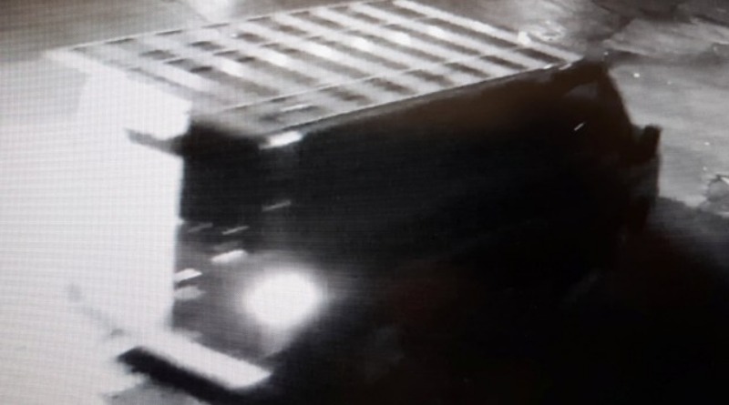 Police hunting thieves who stole £4,000 of LEGO
