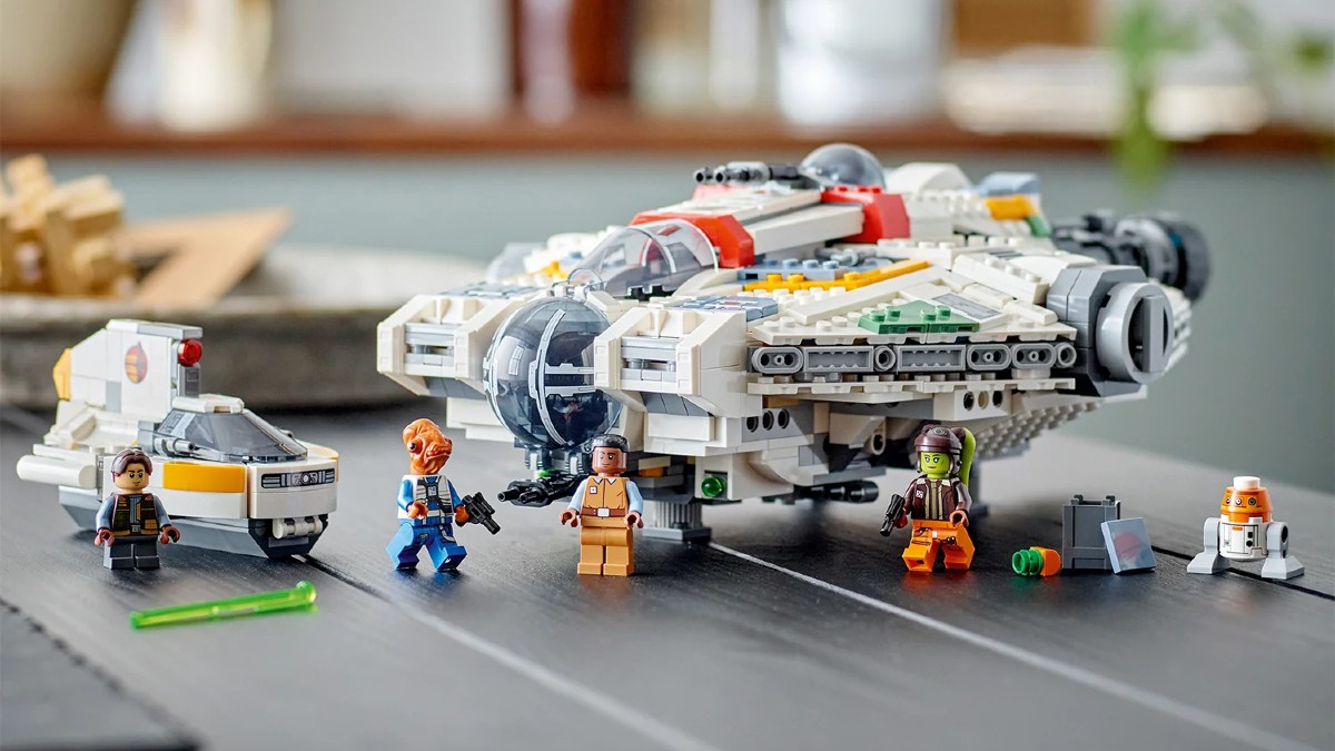 Latest Star Wars: Ahsoka episode reveals LEGO minifigure error
