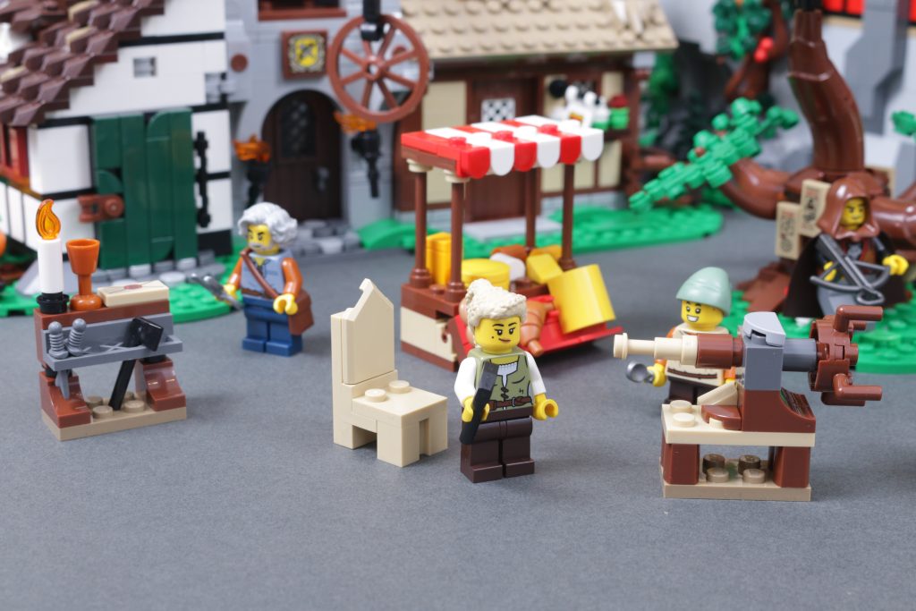 LEGO Icons 10332 Medieval Town Square recolour 4 1024x683