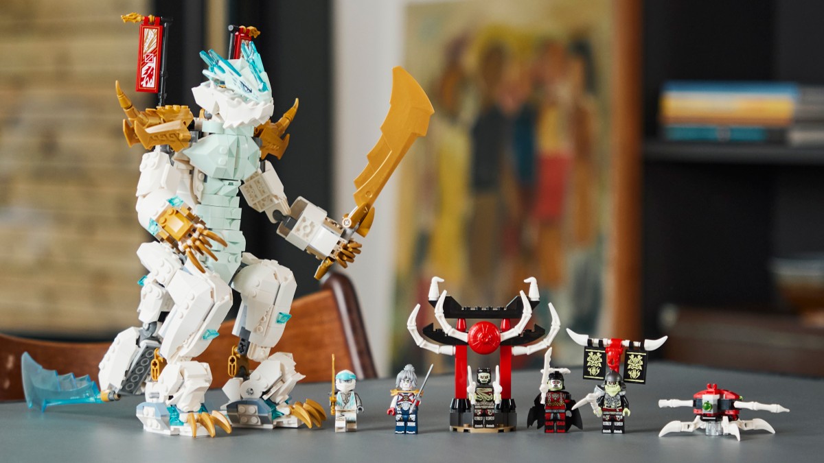 There are a *lot* of LEGO mechs coming in 2023