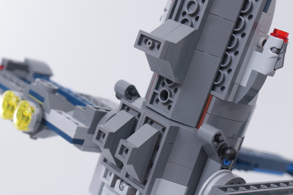 LEGO Star Wars 75316 Mandalorian Starfighter error and fix 5