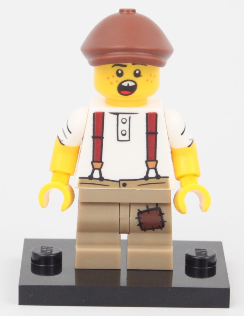 LEGO Collectible Minifigures 71037 Series 24 review Newspaper Kid 6 792x1024