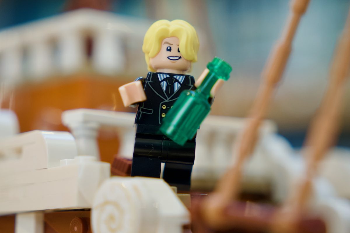 LEGO One Piece 75639 The Going Merry Pirate Ship critique 8 1200x800