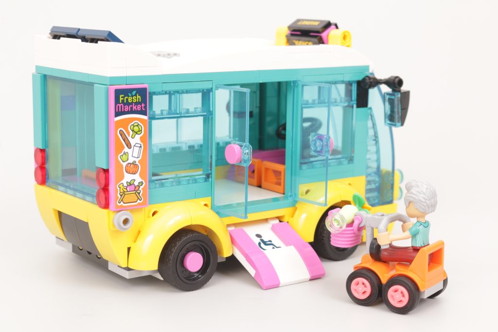 LEGO Friends 41759 Heartlake City Bus review 4 1024x683