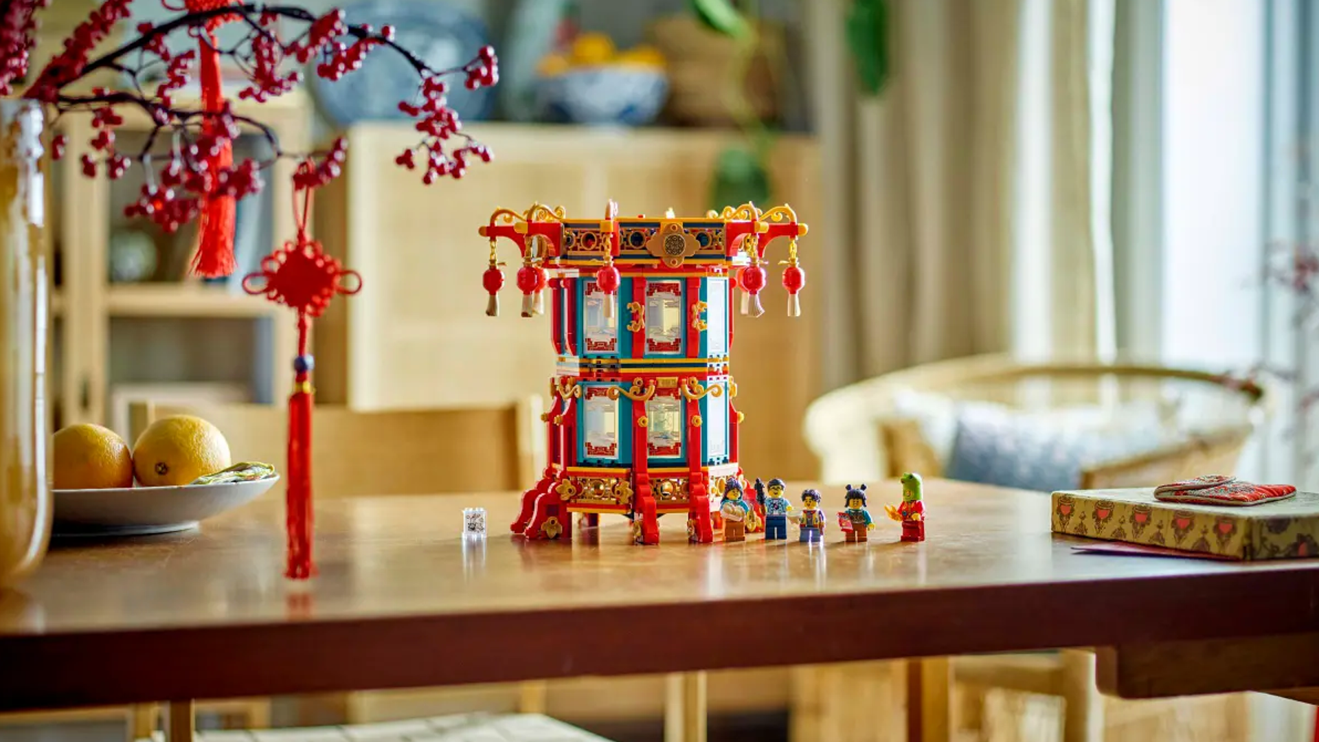 New LEGO Trotting Lantern food element could be handy for more sets