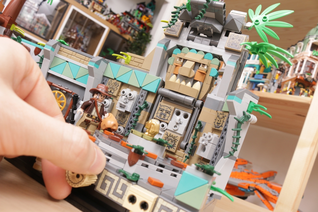 LEGO Indiana Jones 77015 Temple of the Golden Idol review 40 1024x683