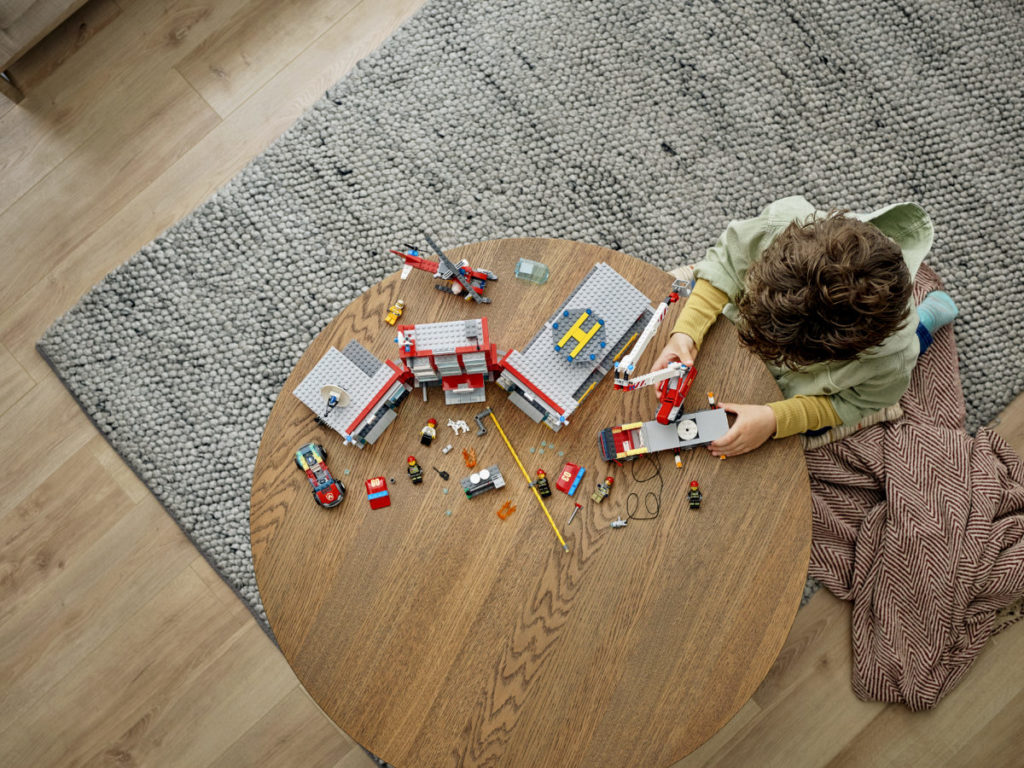LEGO CITY 77944 Fire Station Headquarters 6 1024x768