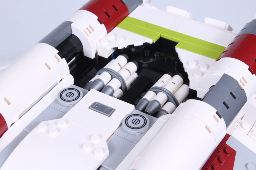 LEGO Star Wars 75309 Republic Gunship review 31