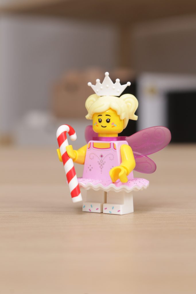 LEGO Minifigures 71034 Series 23 review 2 683x1024