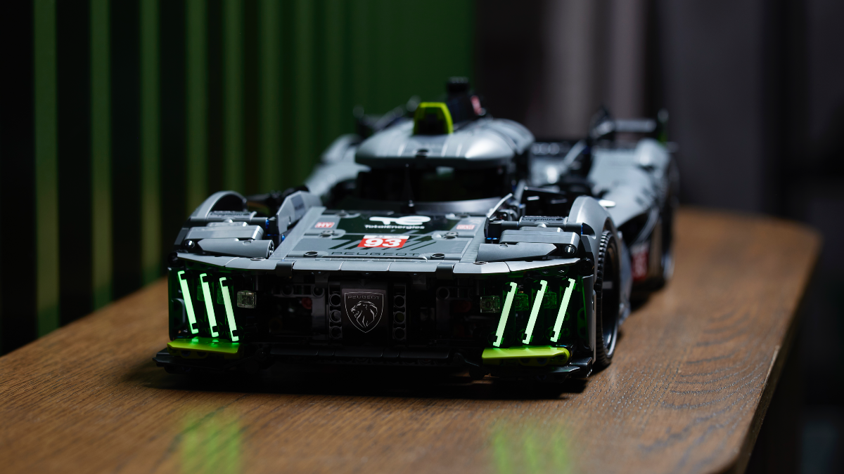 Six LEGO Technic double VIP purchases to get all three GWPs
