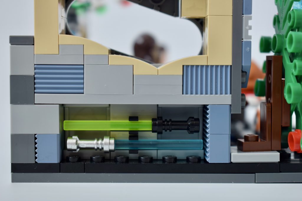 LEGO Star Wars 40658 Millennium Falcon Holiday Diorama Review 15 1024x683