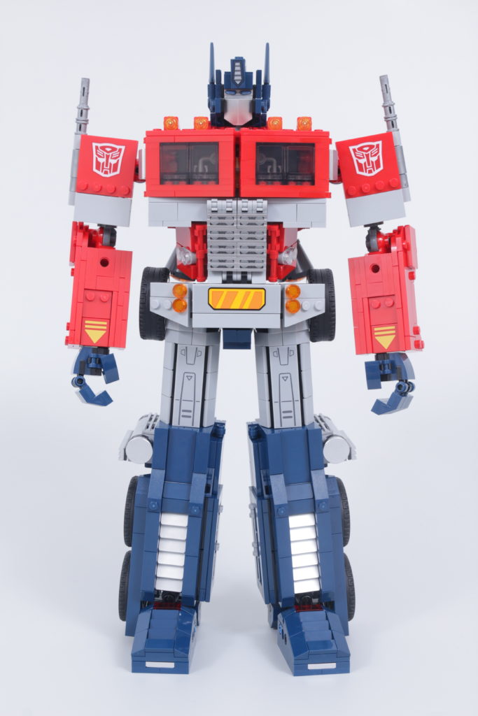 LEGO Transformers 10302 Optimus Prime review 2i 683x1024