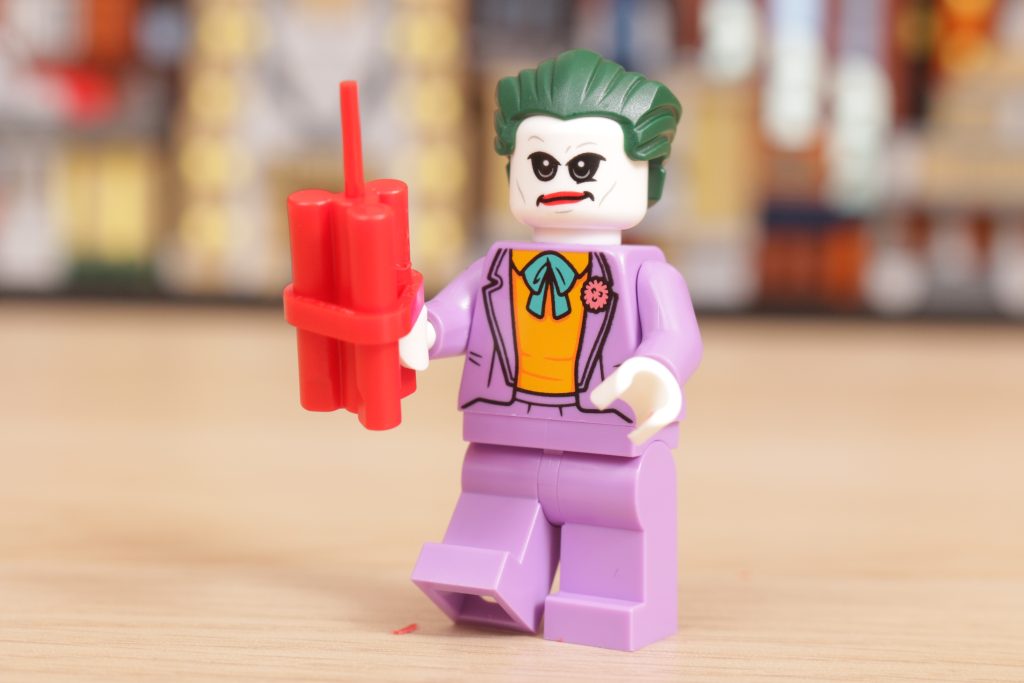LEGO Batman 76271 Batman The Animated Series Gotham City review 68 1024x683
