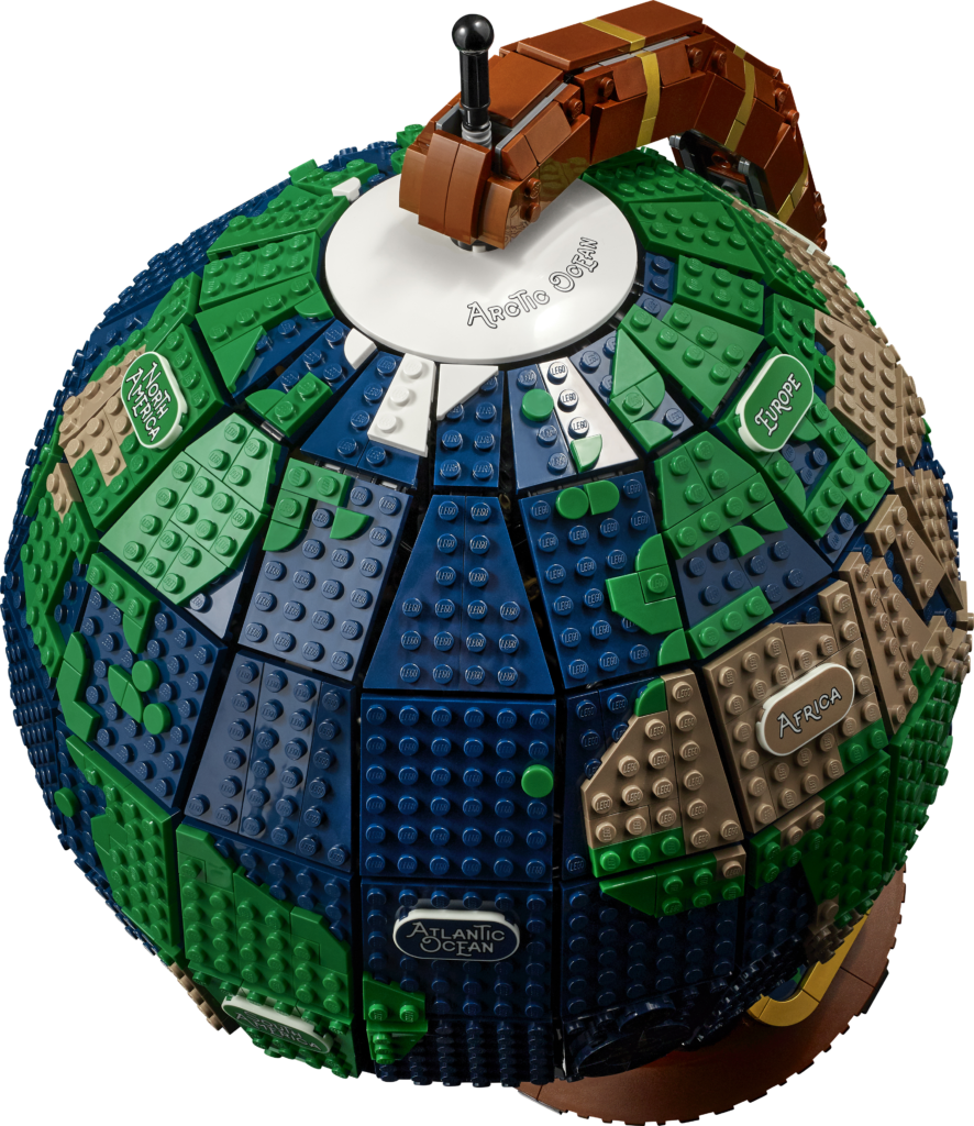 LEGO Ideas 21332 The Globe 5