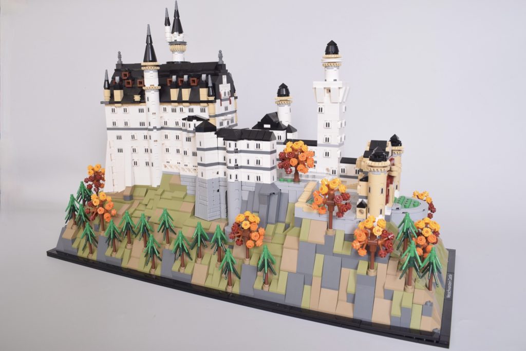 LEGO Architecture 21063 Neuschwanstein Castle review 10 1024x683
