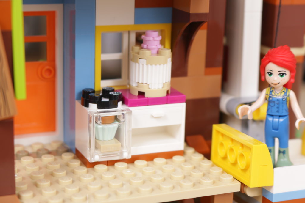 LEGO Friends 41703 Friendship Tree House review 26 1024x683