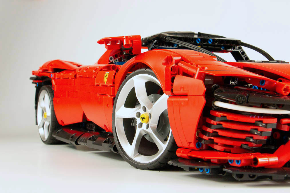 LEGO Technic 42143 Ferrari Daytona SP3 40