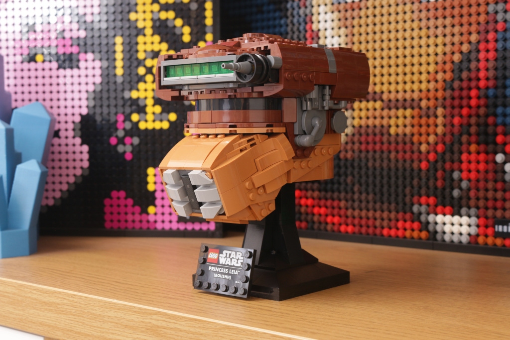 LEGO Star Wars 75351 Princess Leia Boushh Helmet review 22i 1024x683
