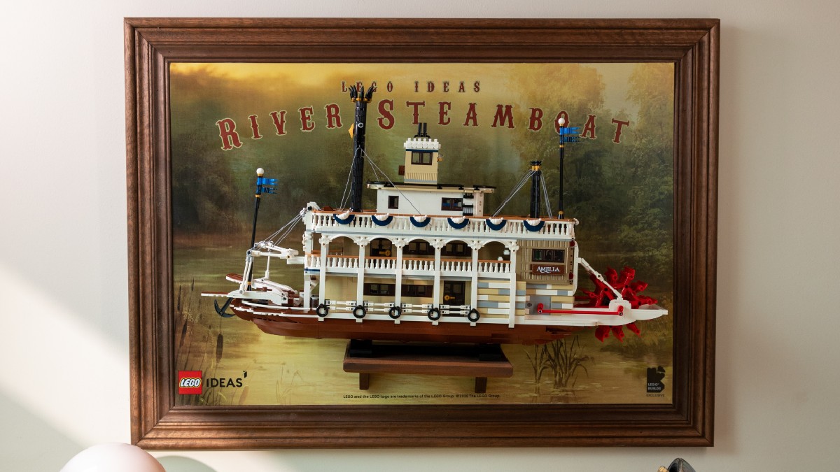 Free LEGO Ideas, Icons and Pirate ship displays available now