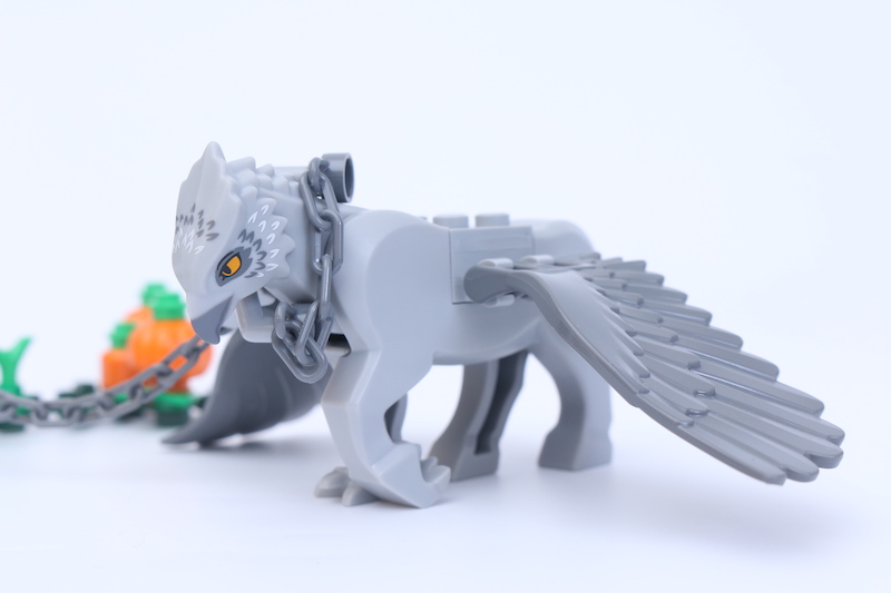 LEGO Harry Potter 75947 Hagrid’s Hut Buckbeak’s Rescue 11