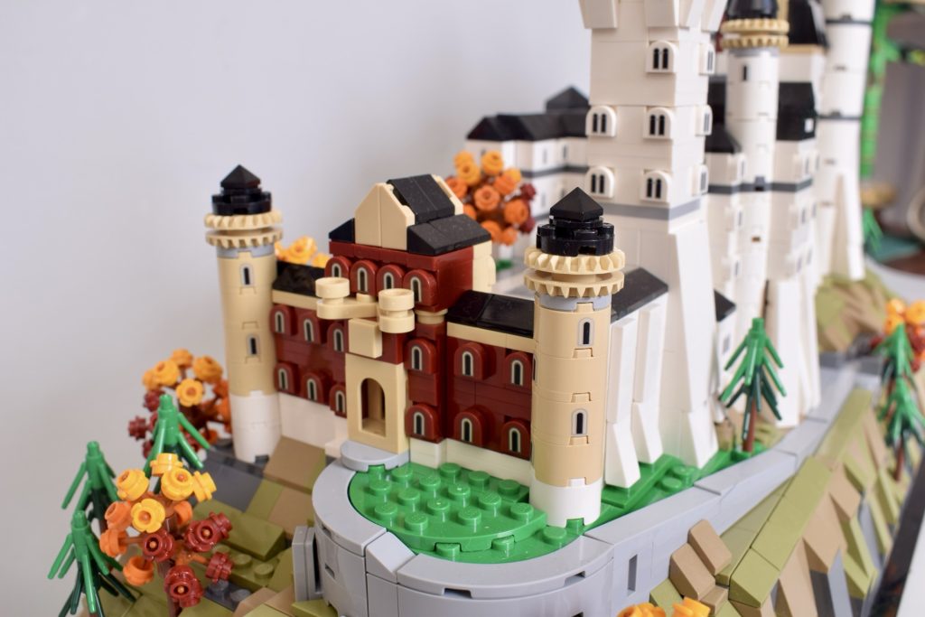 LEGO Architecture 21063 Neuschwanstein Castle review 18 1024x683