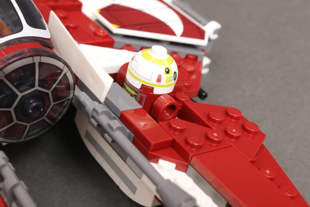 LEGO Star Wars 75401 Ahsokas Jedi Interceptor review 13 1024x683