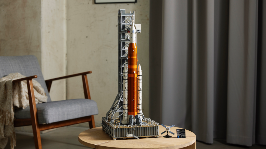 LEGO Icons 10341 NASA Artemis Space Launch System featured 1 1024x576