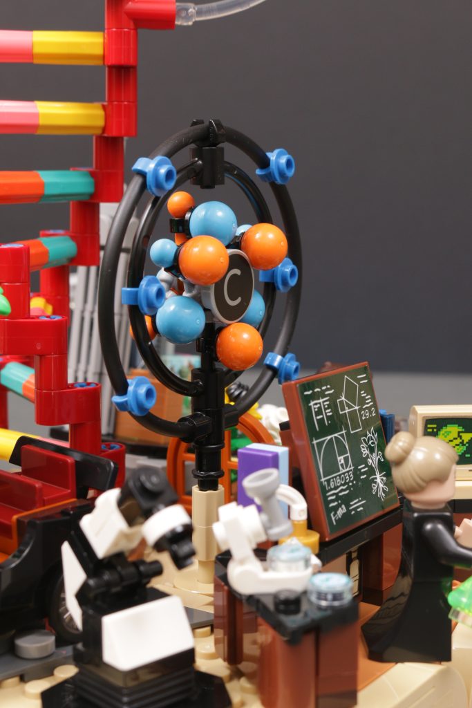 LEGO Ideas 21355 The Evolution of STEM review 12 683x1024