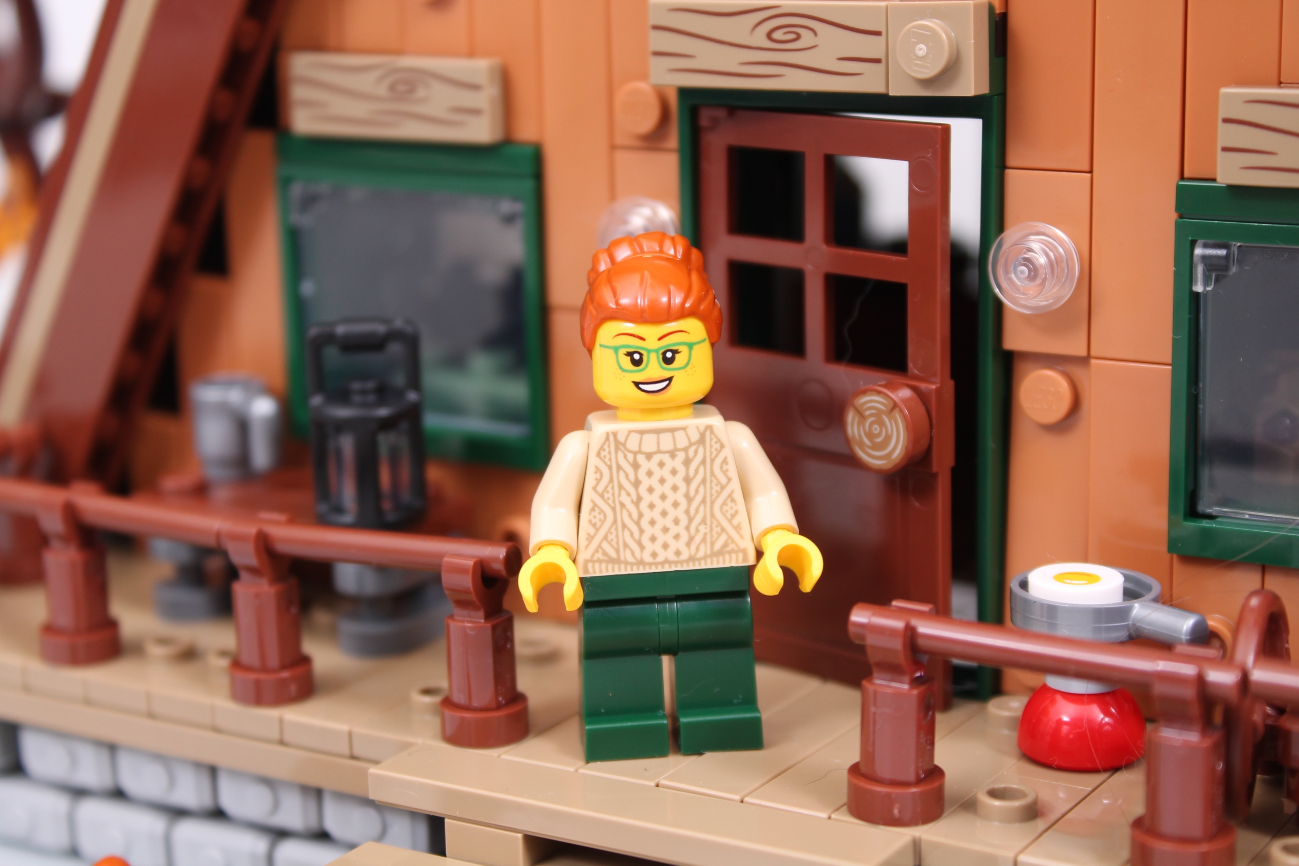 LEGO Ideas 21338 A Frame Cabin review 4 scaled