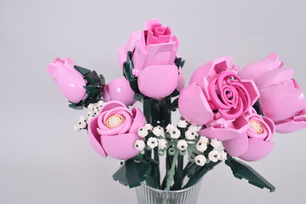 LEGO Icons 10374 Bouquet of Pink Roses review 10 1024x683