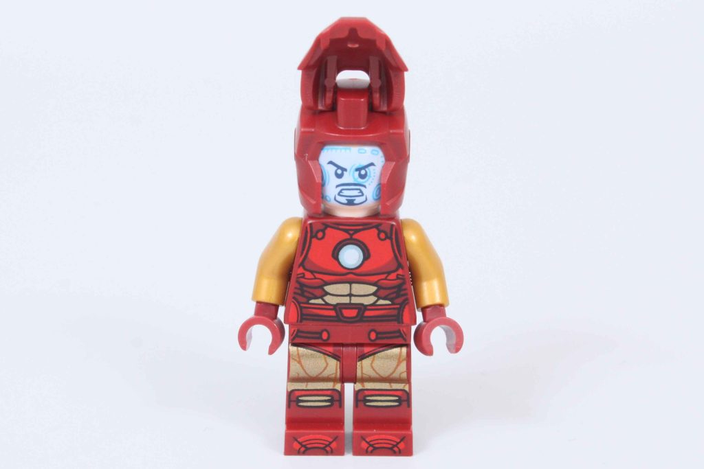 LEGO Marvel 76310 Iron Man Car Black Panther vs. Red Hulk review 12 1024x683