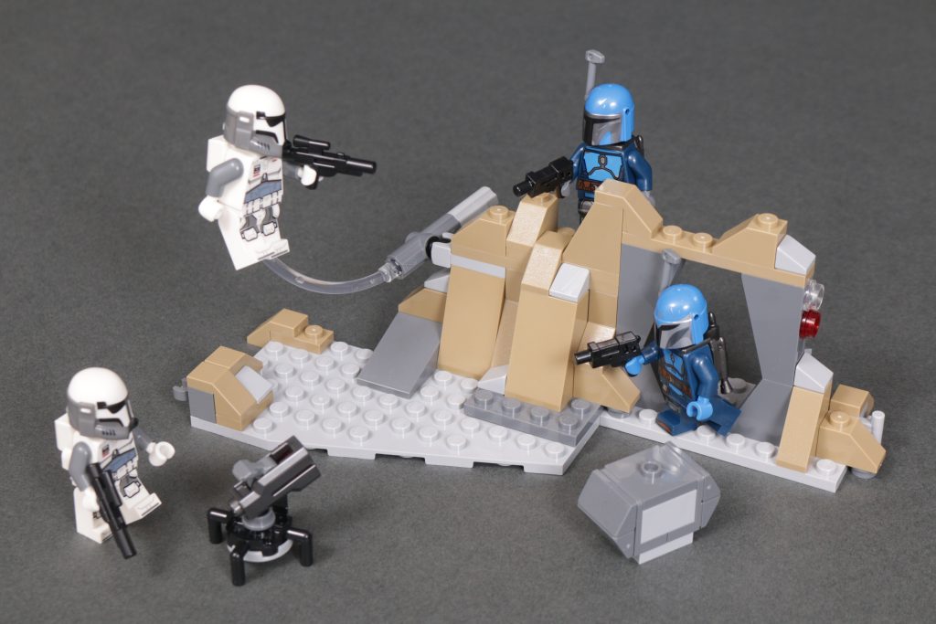 LEGO Star Wars 75373 Ambush on Mandalore Battle Pack review 5 1024x683