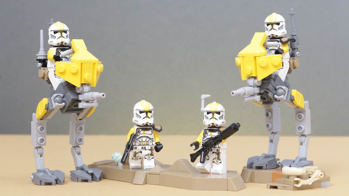How to build a better LEGO Star Wars 327th Clone Troopers AT-RT Walker
