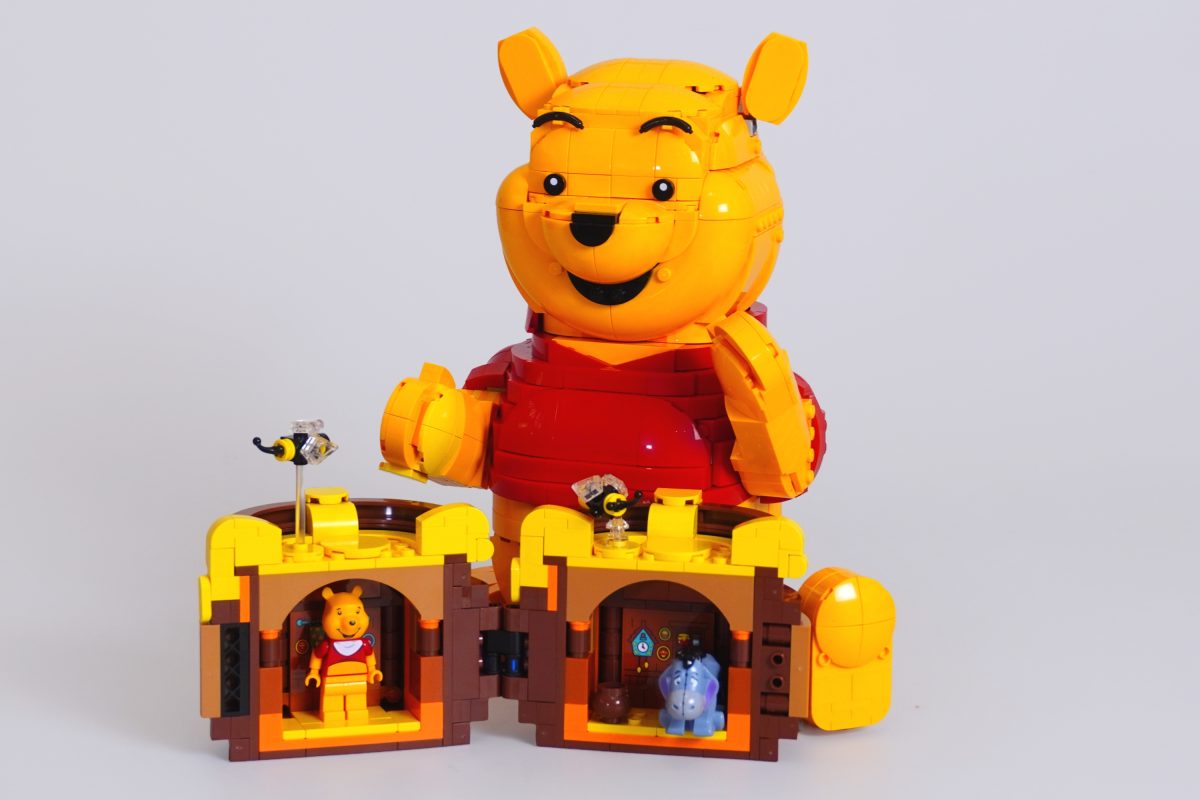 LEGO Disney 21326 Winnie the Pooh review 02 1200x800