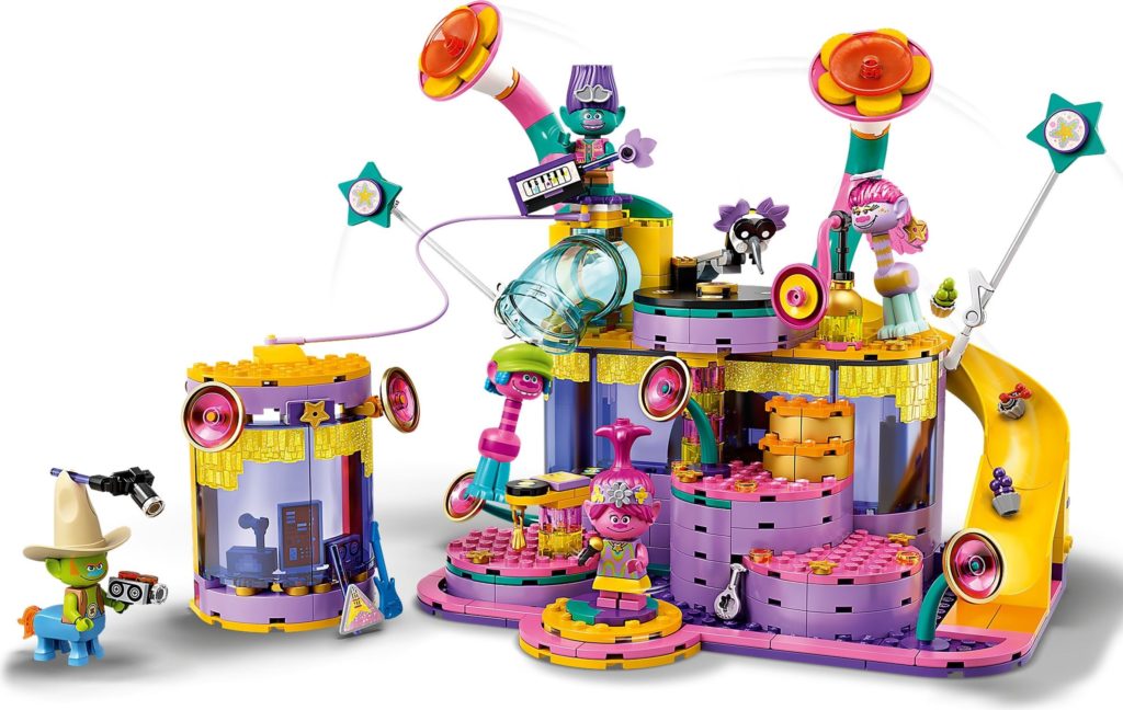 LEGO Trolls World Tour 41258 Vibe City Concert 4