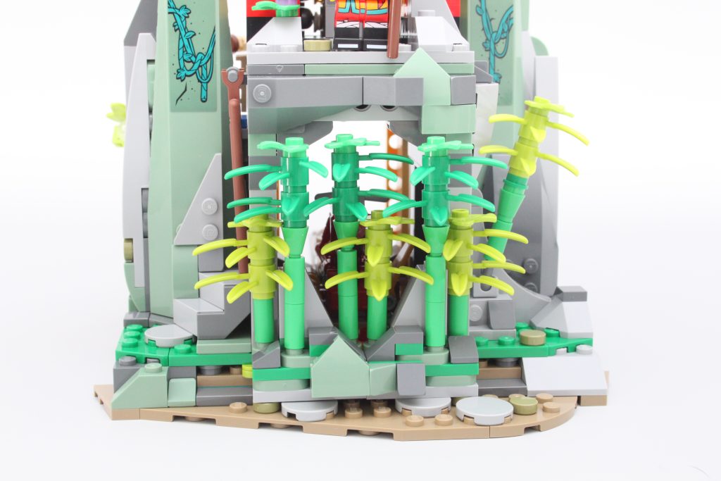 LEGO Monkie Kid 80044 Monkie Kids Team Hideout review 33 1024x683