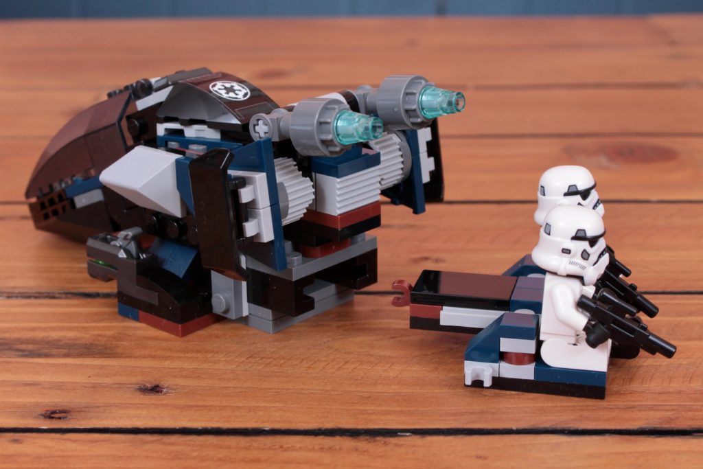 LEGO Star Wars 40755 Imperial Dropship vs. Rebel Scout Speeder review 12 1024x683