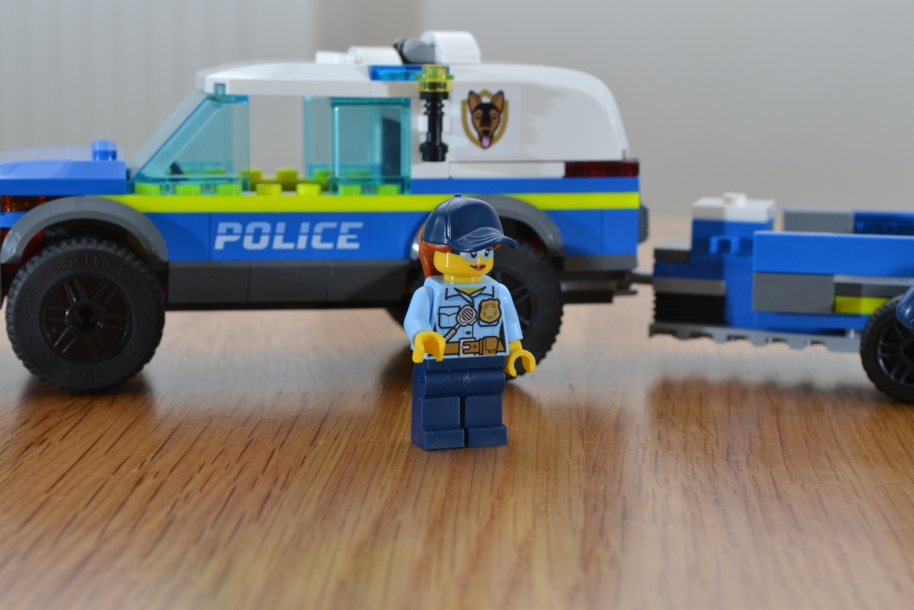 LEGO City 60369 Mobile Police Dog Training 3 1024x683