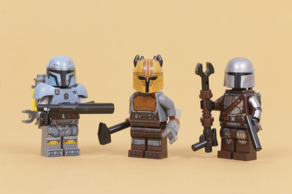 LEGO Star Wars 75319 The Armorers Mandalorian Forge review 68