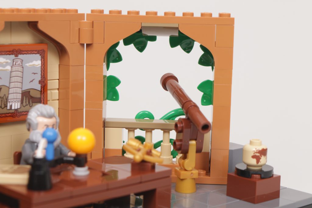 LEGO Ideas 40595 Tribute to Galileo Galilei gift with purchase review 4 1024x683